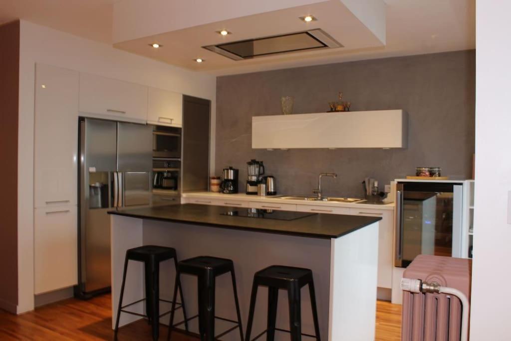 Le Jane : Centre Ville, Garage, Balcon 阿讷西 外观 照片